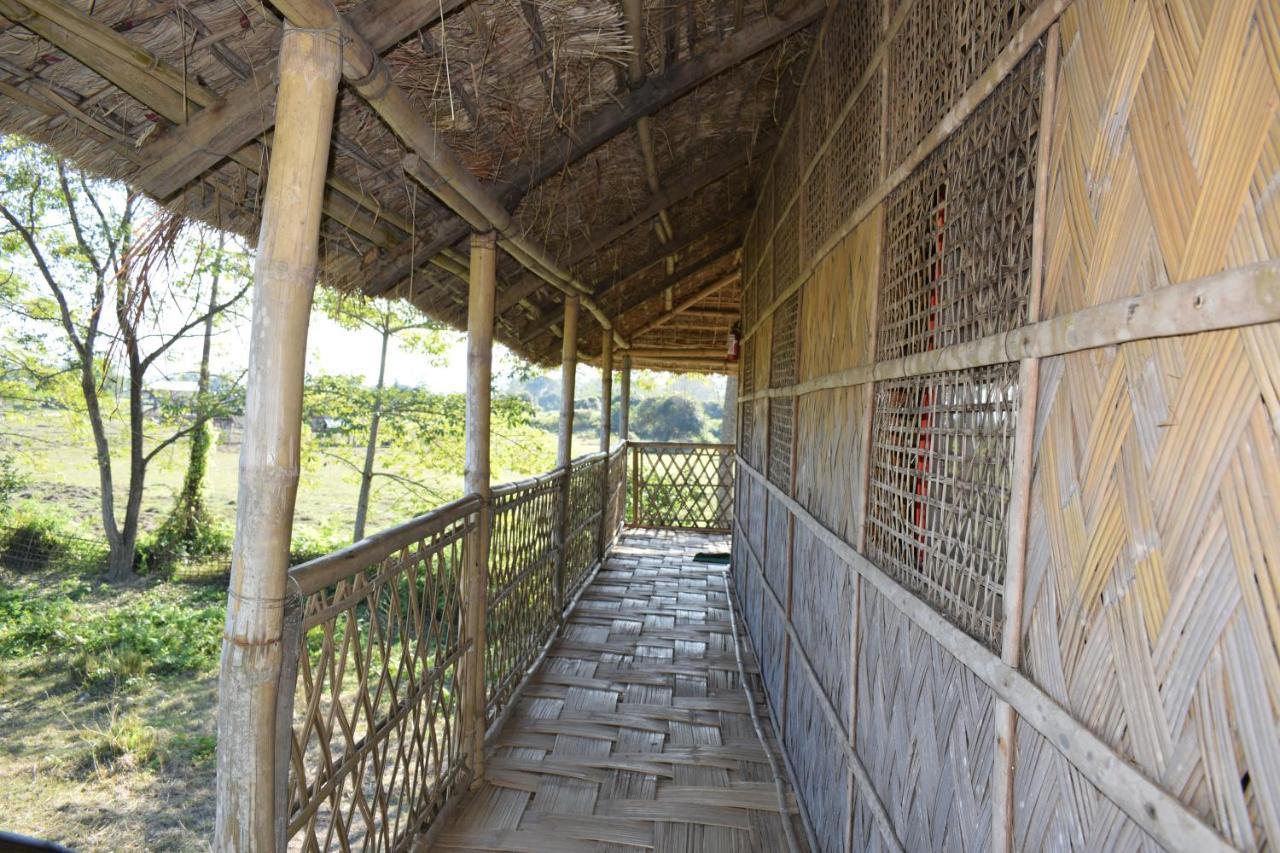Dhansiri Eco Camp Bokākhāt Exteriör bild